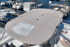 Sun roof - full mast and sail view